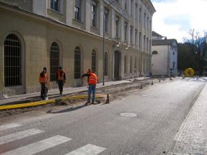 Posa della fibra ottica in Piazza della Manifattura